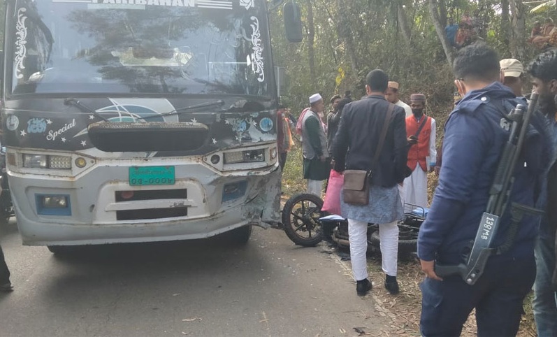 কুলাউড়ায় বাস-মোটরসাইকেলের মুখোমুখি সংঘর্ষ, পাওয়ার গ্রিডের টেকনিশিয়ান দুইজন নিহত