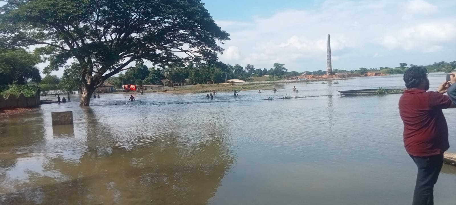 মৌলভীবাজার তিন উপজেলার দীর্ঘস্থায়ী বন্যার বুড়িকিয়ারি বাধসহ একাধিক কারণ