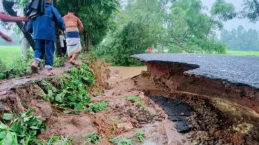 শেরপুরে বন্যা পরিস্থিতির অবনতি, ৭ জনের মৃত্যু